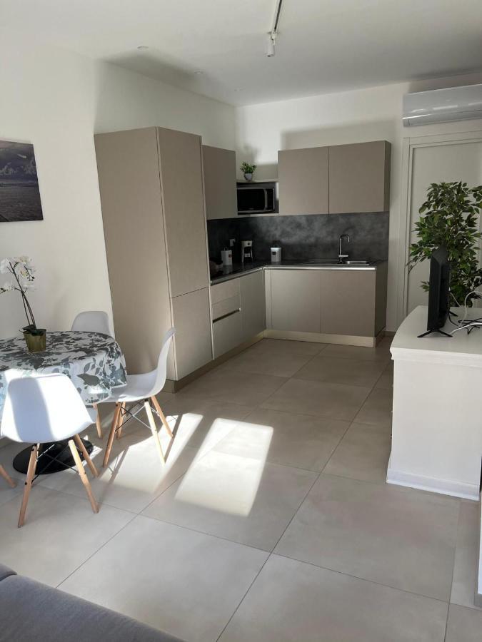 בארי Apartments Ennio Top Class מראה חיצוני תמונה