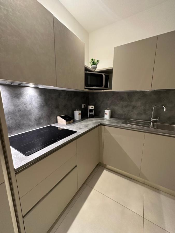 בארי Apartments Ennio Top Class מראה חיצוני תמונה