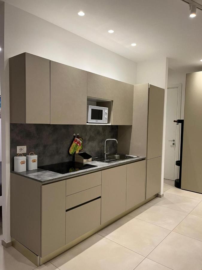 בארי Apartments Ennio Top Class מראה חיצוני תמונה