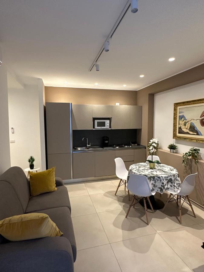 בארי Apartments Ennio Top Class מראה חיצוני תמונה