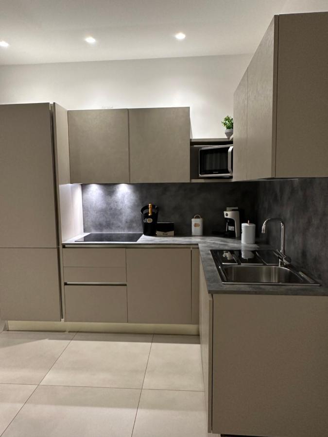 בארי Apartments Ennio Top Class מראה חיצוני תמונה