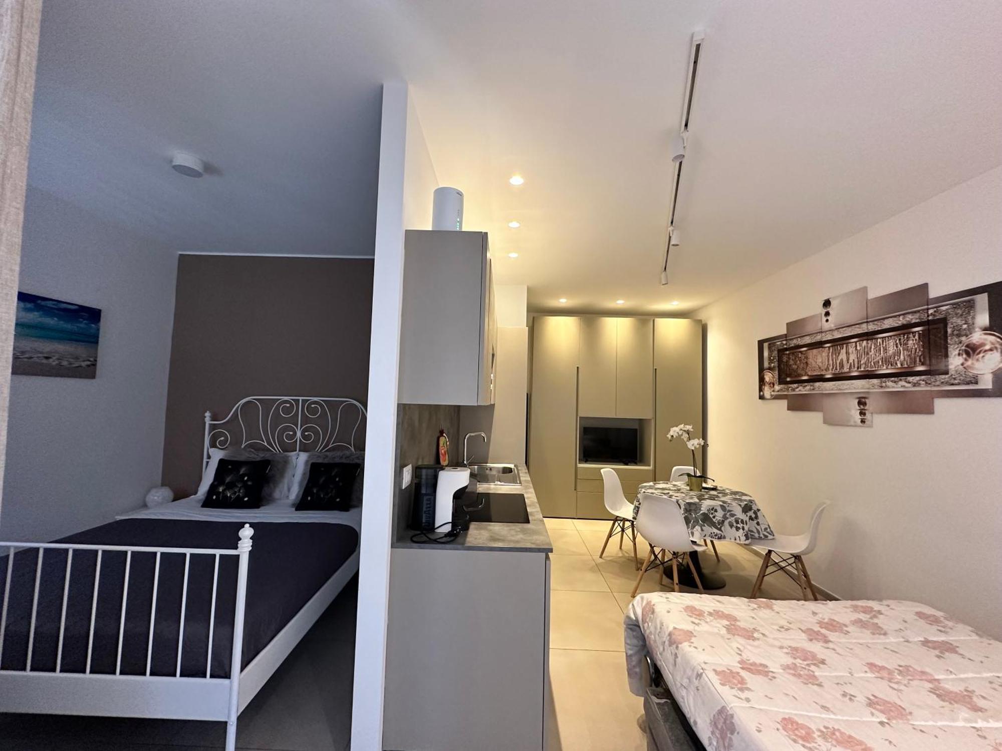 בארי Apartments Ennio Top Class מראה חיצוני תמונה